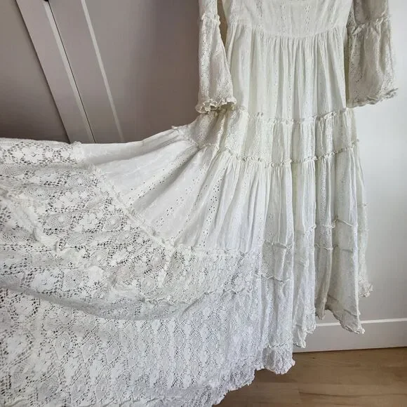 $910 ALEXIS Hedda Embellished Eyelet Maxi Dress Gown Sz XS Boho Bridal R… - Picture 7 of 16